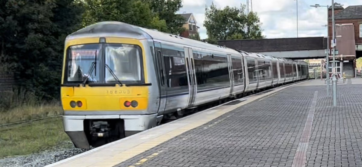 PlatformEdge1's tweet image. Some trains at Small Heath while I wait for a special train 👀 #Class66 #Class168