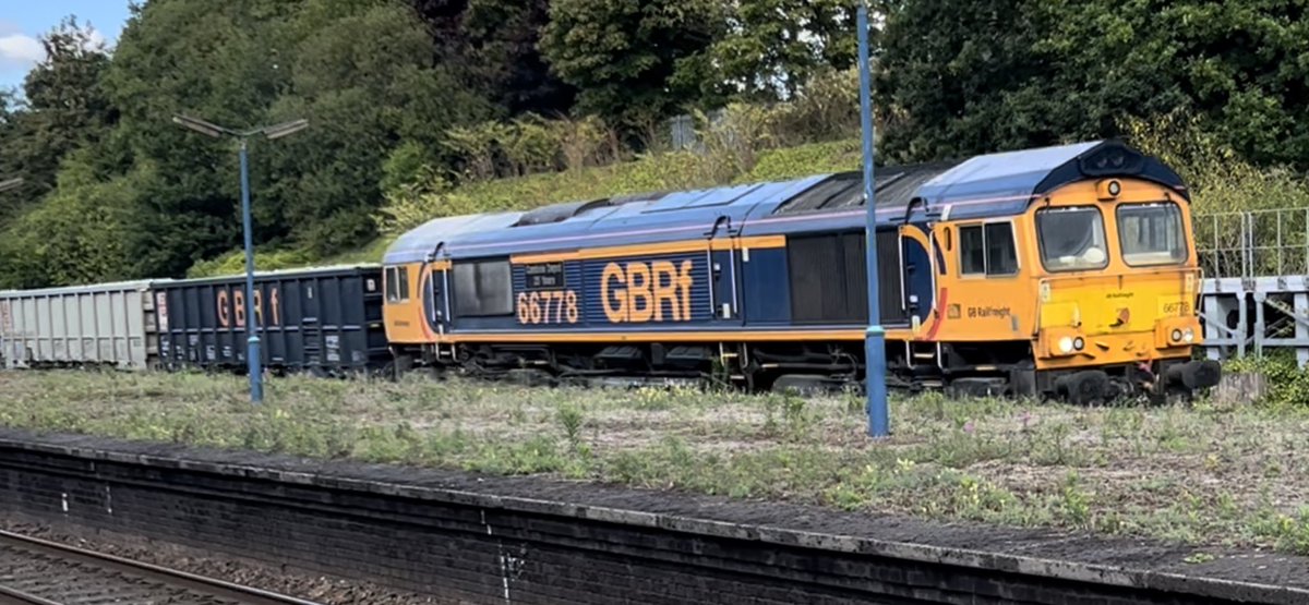 PlatformEdge1's tweet image. Some trains at Small Heath while I wait for a special train 👀 #Class66 #Class168