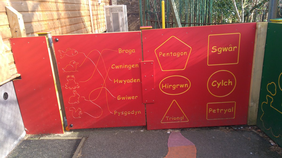 craftwalesuk's tweet photo. Take the work out of timber fences, play panels and gates. Get your Play Tec products now from @craftwalesuk https://t.co/pKTnGFwYHn