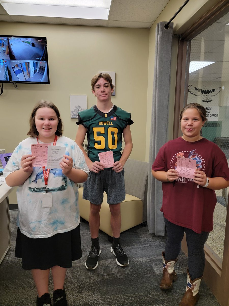 Happy Friday!  Today we announced our P2 Praise winners &amp; will continue this each Friday. These students were "caught" demonstrating the Positivity Project character traits.  Way to go! @way_highlander