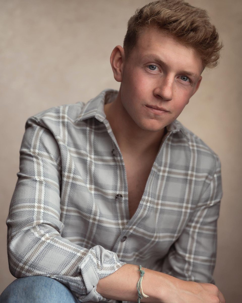 IsaacElder04's tweet photo. Headshots ready for 3rd year @The_GSA https://t.co/kkJdCUHYZr