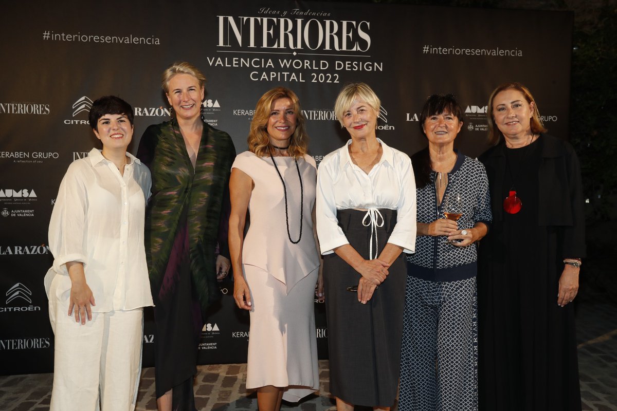 Lobby_Com's tweet photo. La revista Interiores festejó el talento y la creatividad en el marco de la València Capital Mundial del Diseño 2022.@prismauc3m @LauraFalco @SanGomezLopez @AjuntamentVLC @WDCValencia2022 @MarisaGallen 
@fperamoralart @BombasGens @LloretSusana @interioresmag @PCivis @MaiteIbanez https://t.co/tY0RdtWEDs