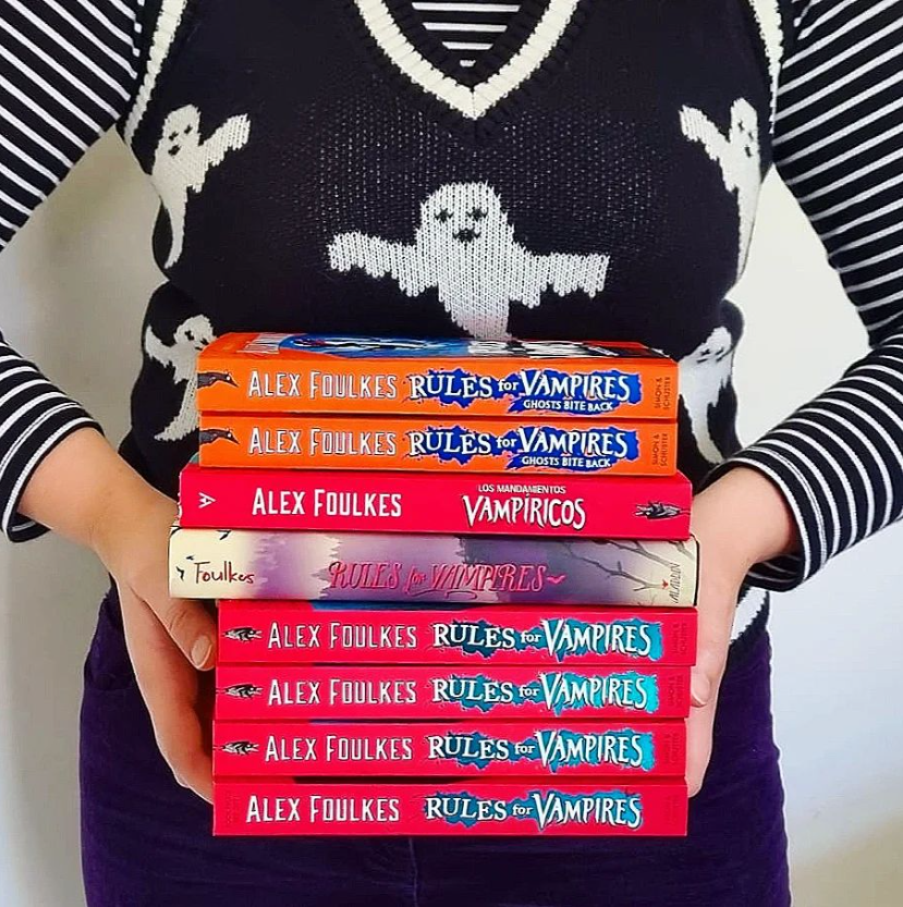 ONE WHOLE YEAR of #RulesForVampires. Spending today thinking about everyone who has made this possible - especially all my lovely friends old and new, the fantastic teams @simonkids_UK and @DHAchildrens and wickedly brilliant illustrator #SaraOgilvie. THANK YOU so much! 🧛🦇👻📚