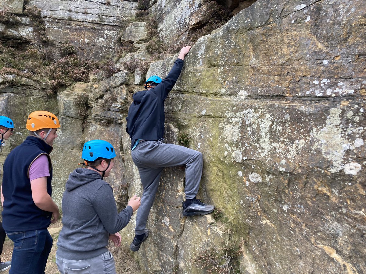 hcfehighpsport's tweet photo. Small bouldering session with @hcfeengineering apprentices @northyorkmoors. Fantastic morning with loads of personal progression and determination to complete the challenges. #transforminglives #LOtC #climbing #bouldering #HCFE #gritanddetermination https://t.co/8aodR5UgPQ