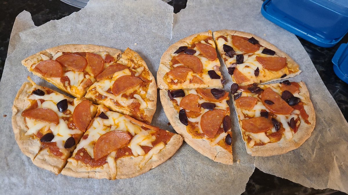 Pita pizza kids' school lunch level unlocked