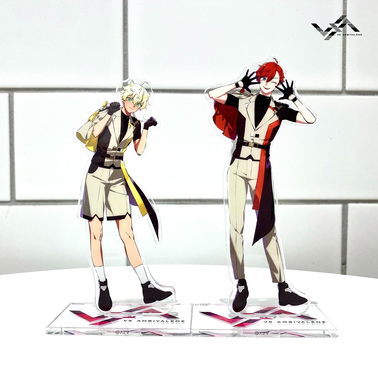 私立ビバレン学園】 XlamV アクリルスタンド LION | VS