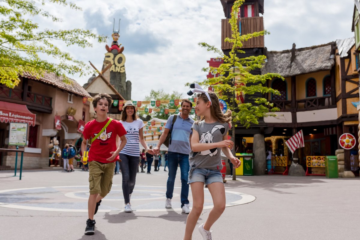 Check out our review of <a href="/ParcAsterix/">Parc Astérix</a> in France here - bit.ly/3qLbmus