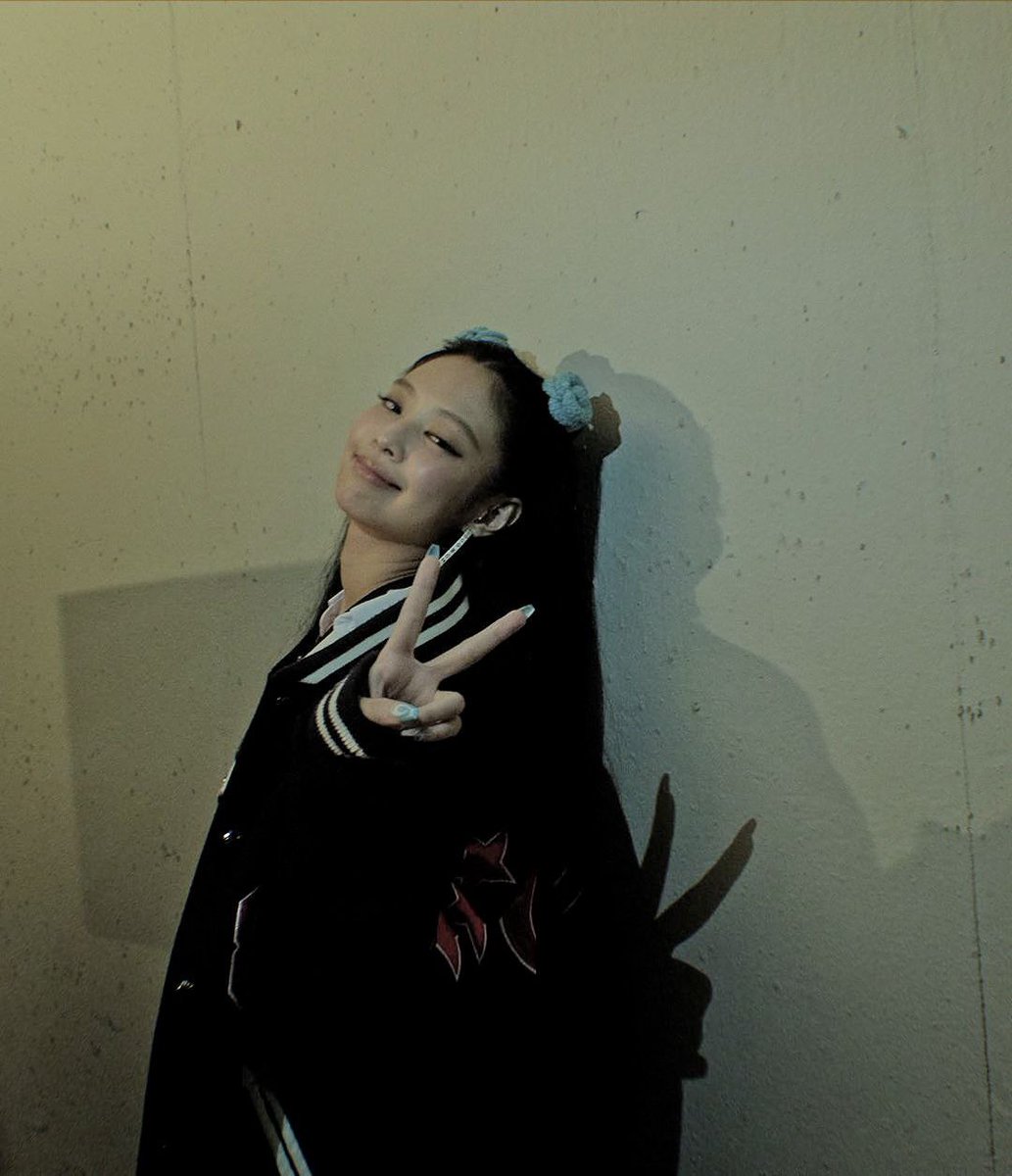 ㅤ
⠀
                   new acc but not new to rp. 
                    like and rt to be mutuals.

ㅤ