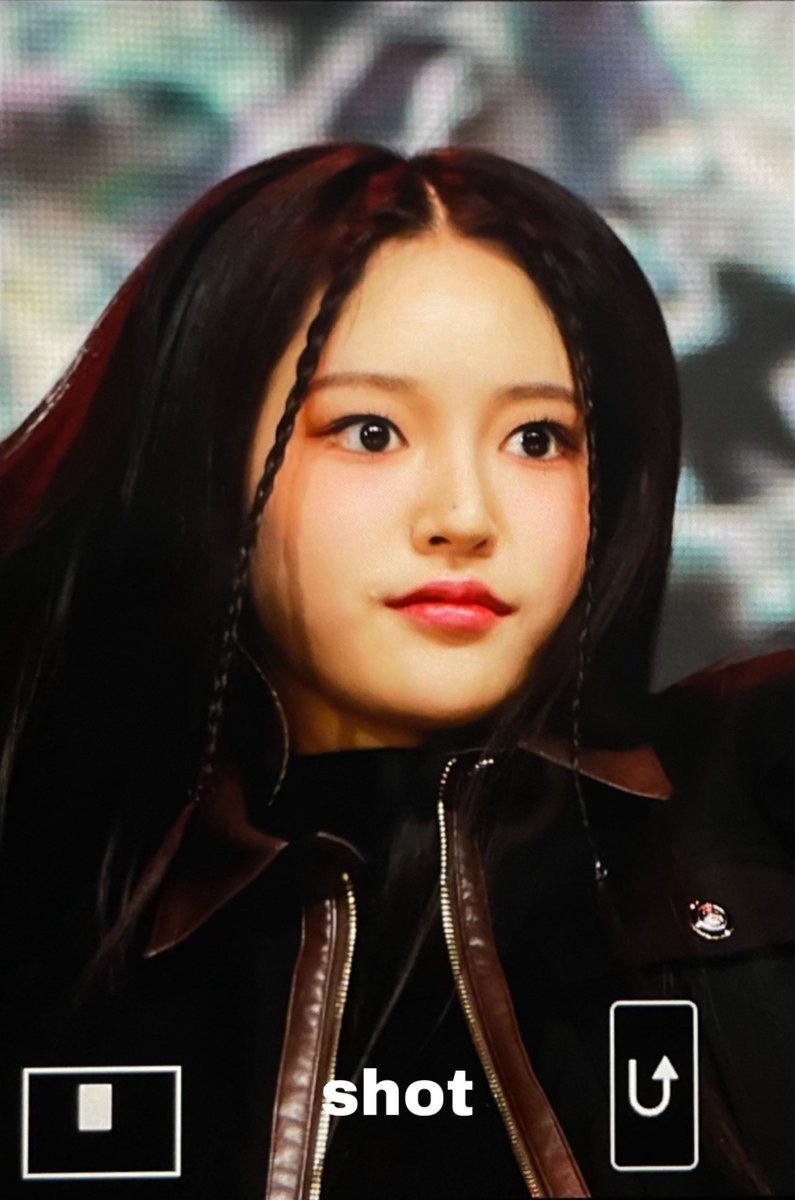 shot_220916's tweet photo. 220916 @mimiirose_YESIM #미미로즈 #mimiirose #서윤주 #윤주 https://t.co/4GUF6NQYWt