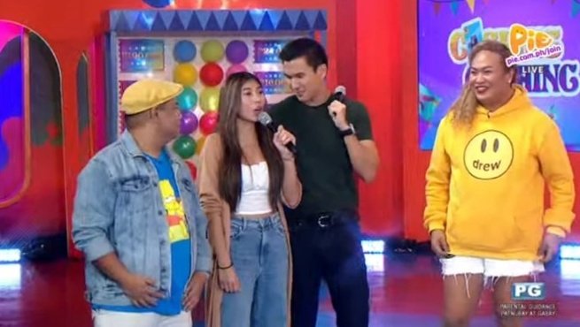 endlesslay_'s tweet photo. naku naku naku! sinasabi ko sa inyo, tigilan nyo yan KiaNo! Hahhahahha!

KIANO OnPieChannel

@_kiatakahashi @iamginoroqueiv 

@iampieofficial https://t.co/vjbC1W5Xdq