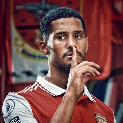 LexiousK's tweet image. Ladies, not every part of your body needs to be exposed anyhow, ndaona ine zana mmmmh, no words!!