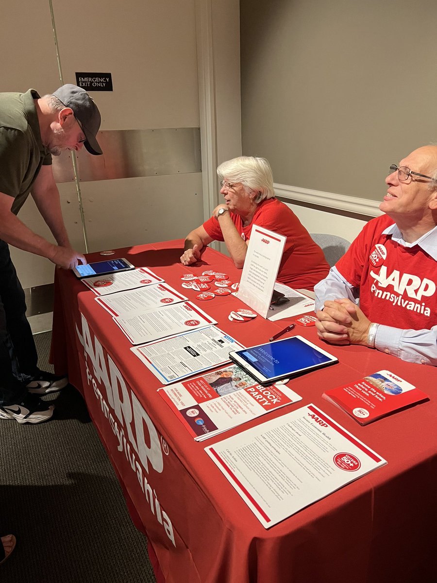 KellieVonStein's tweet photo. AARP PA welcomed back our members and guests last night at the Allentown Art Museum! It was the perfect evening to be back in community and we even recruited some amazing new volunteers! #AARPStrong @AARPPA @billjwpa @TOsborne622 https://t.co/aZFFvad7cS