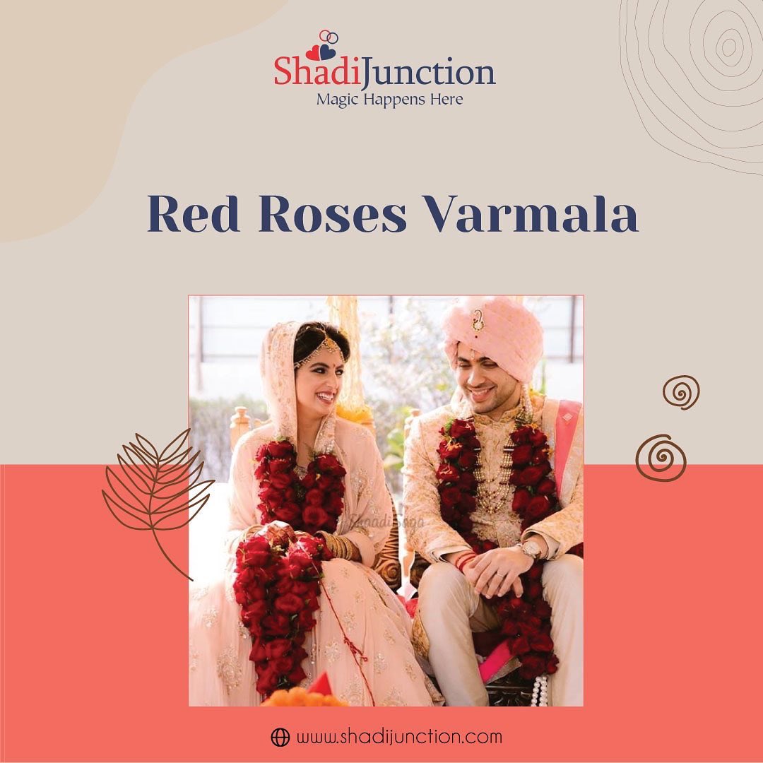 JunctionShadi's tweet photo. Have a look at a few unique Jaimala designs that will add a touch of glam to your wedding✨
.
.
#wedding #jaimala #varmala #varmalaceremony #weddingceremony #floraldesigns #indiantraditions #indianwedding #shadijunction #weddingseason https://t.co/aa5EjkJC5x