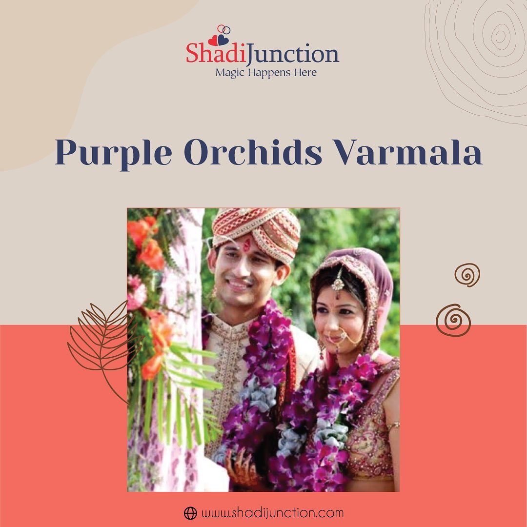 JunctionShadi's tweet photo. Have a look at a few unique Jaimala designs that will add a touch of glam to your wedding✨
.
.
#wedding #jaimala #varmala #varmalaceremony #weddingceremony #floraldesigns #indiantraditions #indianwedding #shadijunction #weddingseason https://t.co/aa5EjkJC5x