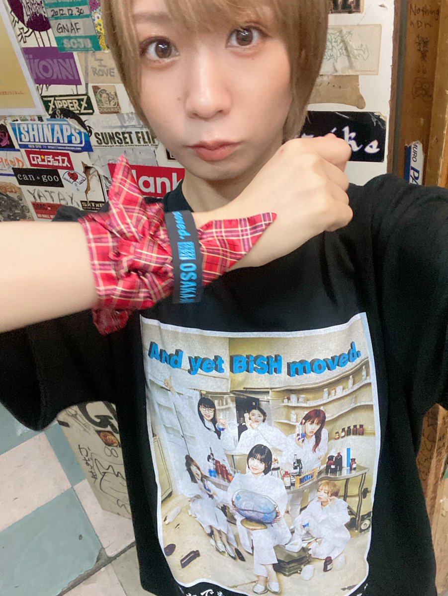 再追加販売 BiSH Nothingパーカー Mサイズ | kinderpartys.at
