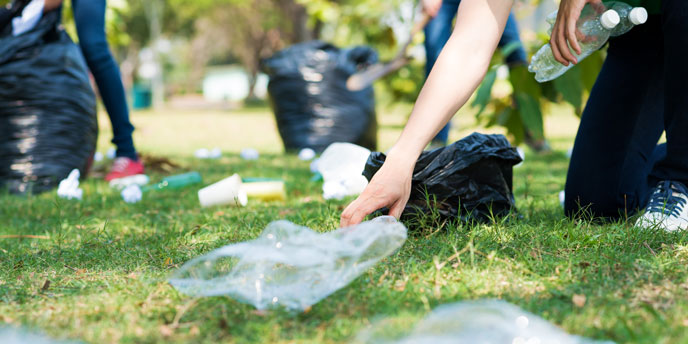 RburgDemocrats's tweet photo. CLEAN UP, CLEAN UP, EVERYBODY CLEAN UP! - https://t.co/OW5WpODJ9w https://t.co/J3Zbo6nb3h