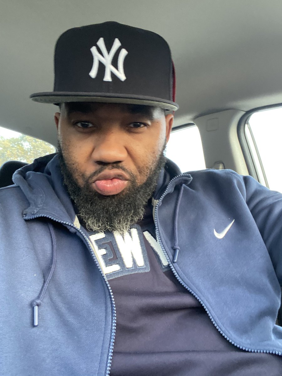 I’m in my New York shit #newyork #Yankees #nyc #king #concretejungle #bronx #queen #StatenIsland #Manhattan #Brooklyn
