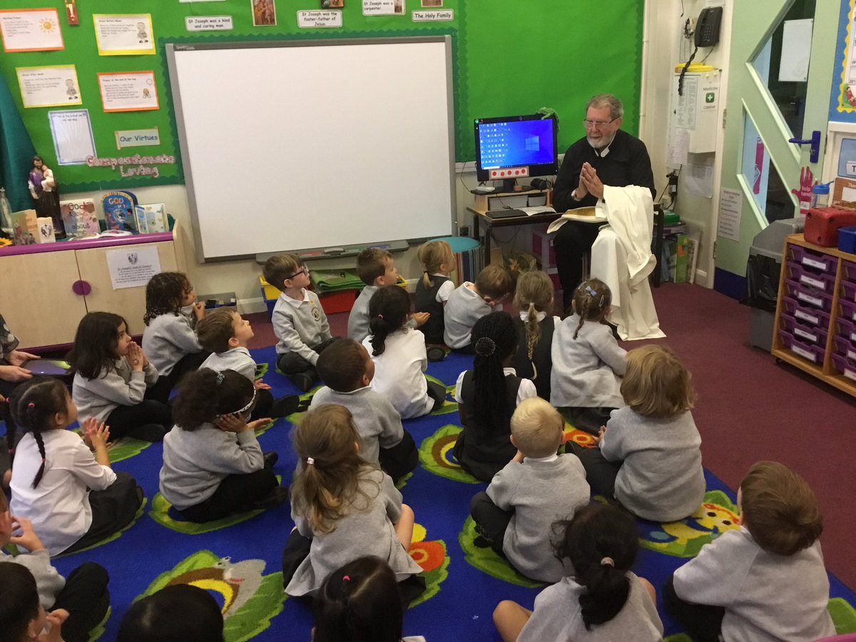 stjosb30school's tweet image. We had a very special visit to our reception class from Father Barry this morning.He loved meeting our new children.They sat so beautifully &amp;amp; loved telling Father their names.They were so confident making the sign of the cross as Father blessed them for their school journey ahead