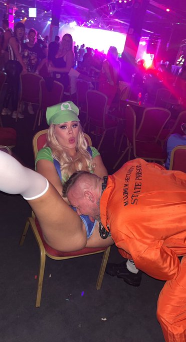 Butlins was so good we&rsquo;ve booked again😈😈  7-10th October minehead. Who&rsquo;s coming @gbhoney3 https://t.