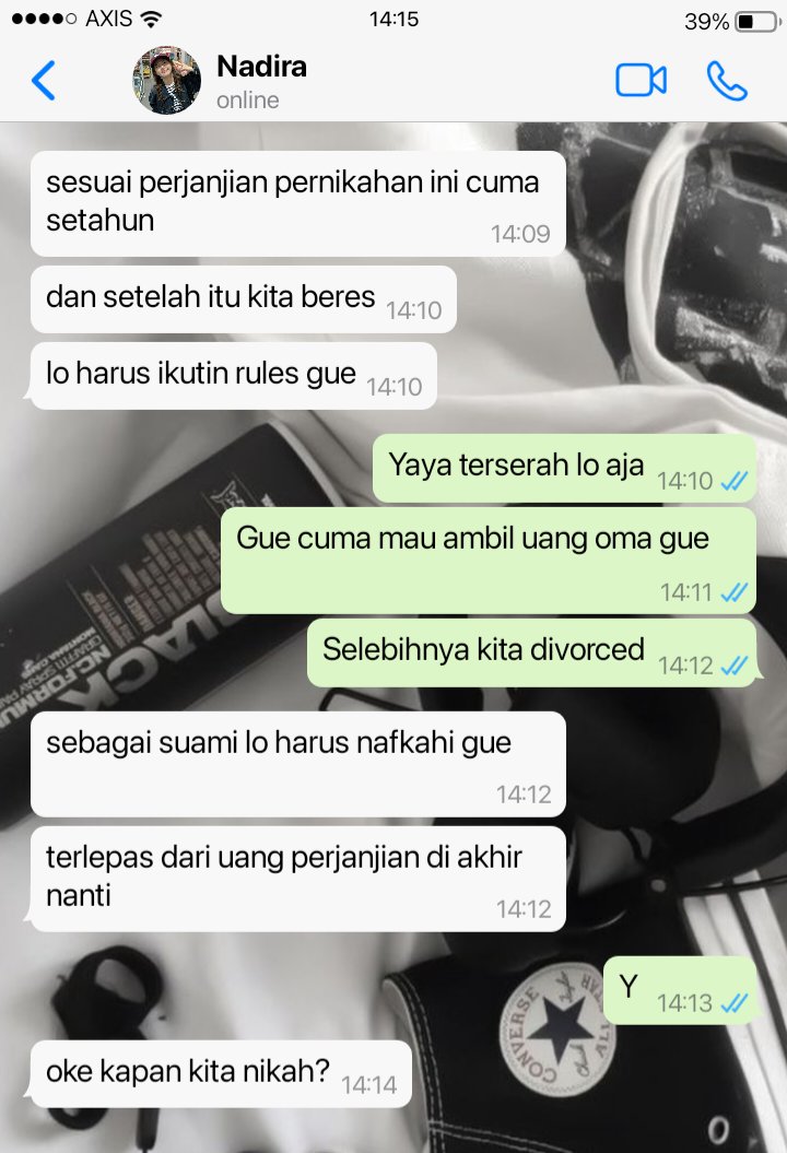 bongshik24's tweet photo. Harta Warisan Oma
"Lo mau ga nikah sama gue..?

a lhc local au https://t.co/BOXbaVRWjd
