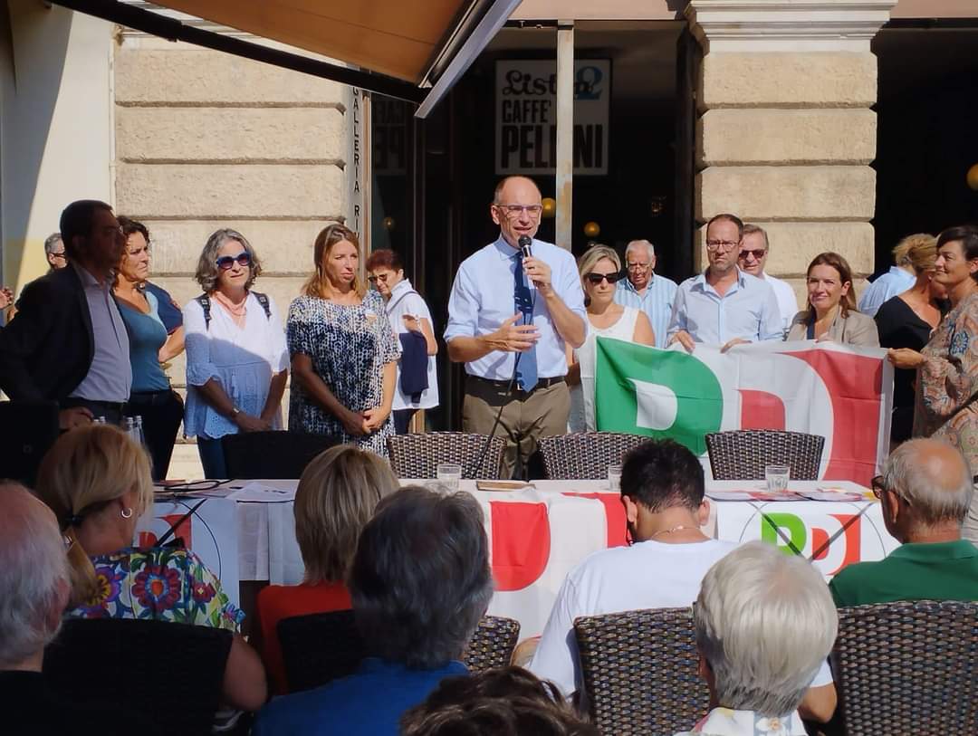 AlessandroBisa3's tweet photo. #Padova è stata capitale del #TerzoSettore e ascoltare le esperienze di questi anni ci offre una prospettiva per immaginare insieme comunità sempre più coese, solidali e attente alle fragilità.
#scegli #ElezioniPolitiche2022 https://t.co/cayfQv43Fe