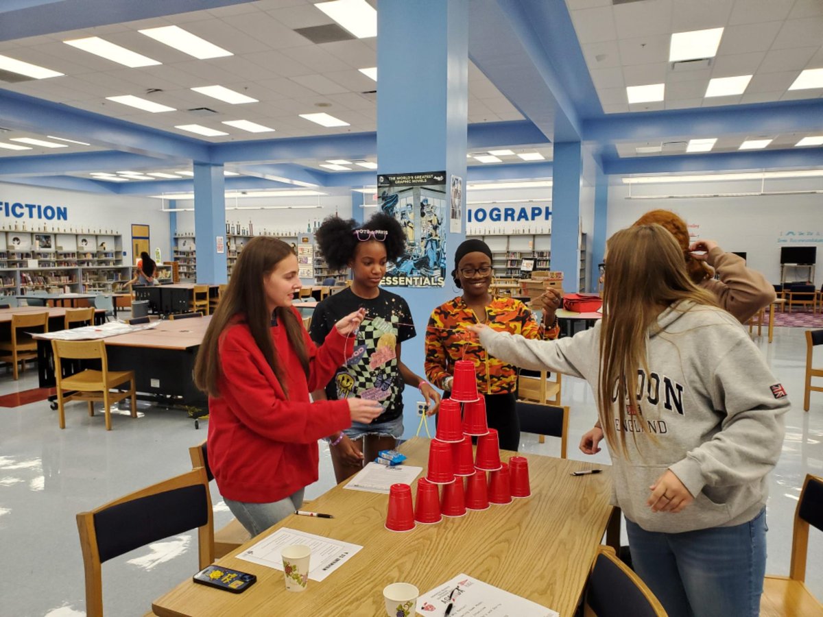 TGIF! We're so happy to spend another day training these phenomenal peer mentors at <a href="/Armwood_HS/">Armwood High School</a> ! They're making positive change and increasing student success! <a href="/HillsboroughSch/">Hillsborough Schools</a> <a href="/MEall4Schools/">Melissa Erickson</a>