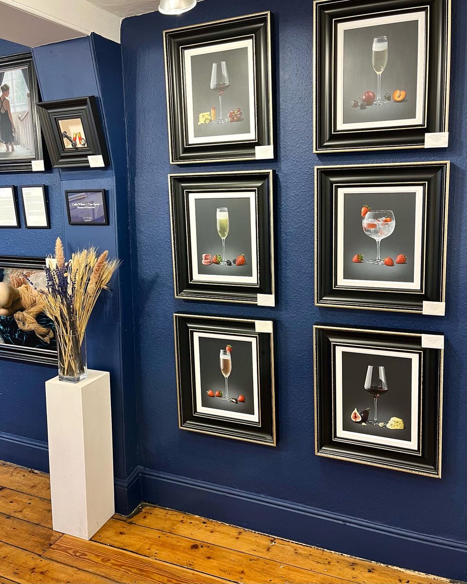 York Fine Arts tweet media
