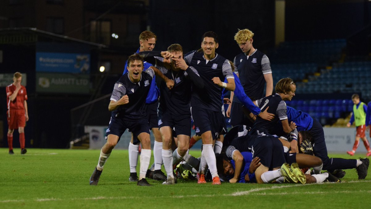 🏆 FA YOUTH CUP

#BluesU18s have been drawn away to <a href="/BTFC/">Billericay Town FC</a> or <a href="/CockfostersFC/">Cockfosters FC</a> in The FA Youth Cup Second Round Qualifying.

Billericay face Cockfosters in First Round Qualifying tonight, with our tie taking place in the week commencing 26th September.