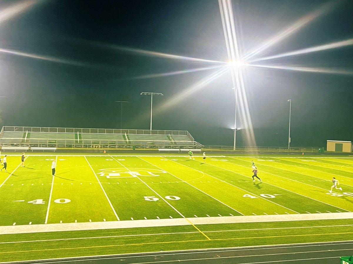 NewCastleBBall's tweet photo. No better way to finish our week! 

#BeTheStandard  

#FridayMorningLights https://t.co/Y8TzotPwmU