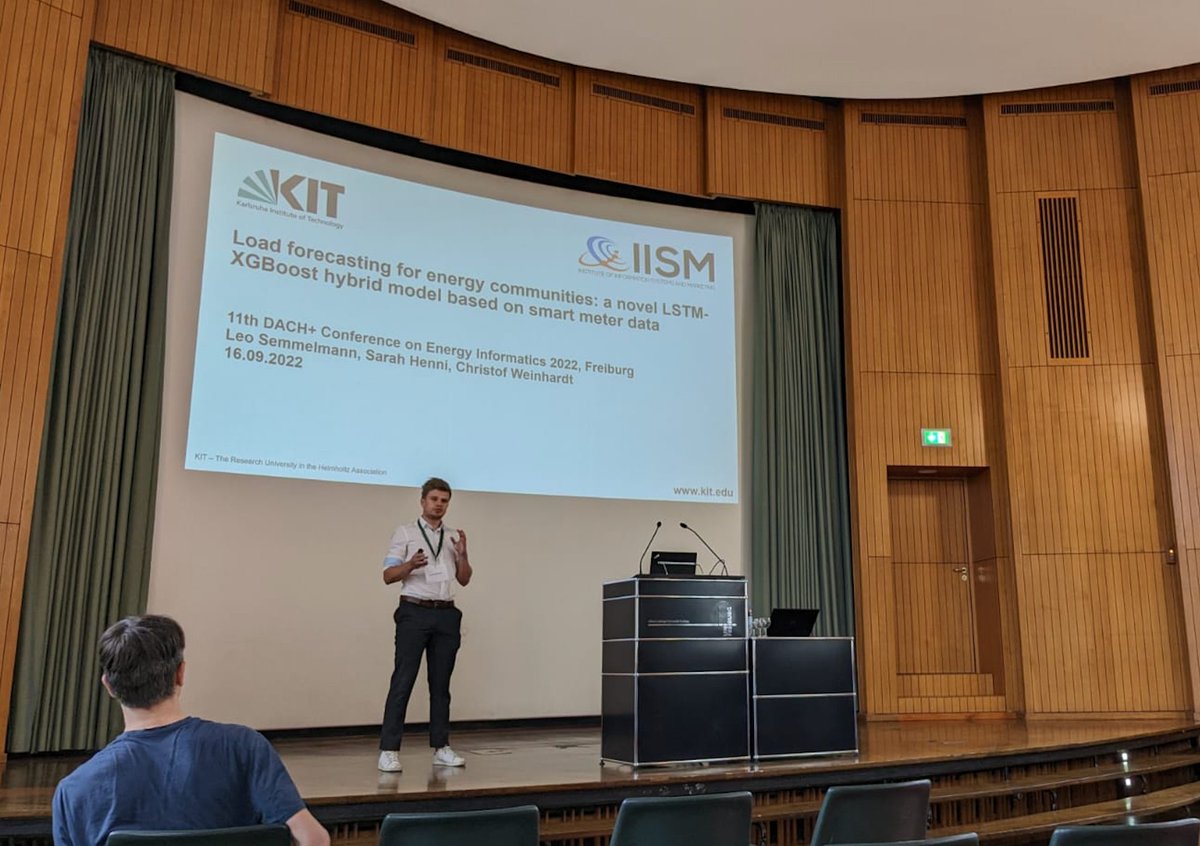 Today, our team member Leo presented a paper about load forecasting for #energycommunities with a hybrid LSTM-XGBoost model at <a href="/DACHEnInf/">DACH+ Energy Informatics</a>. The conference offered exciting perspectives on state-of-the-art research in energy informatics.
