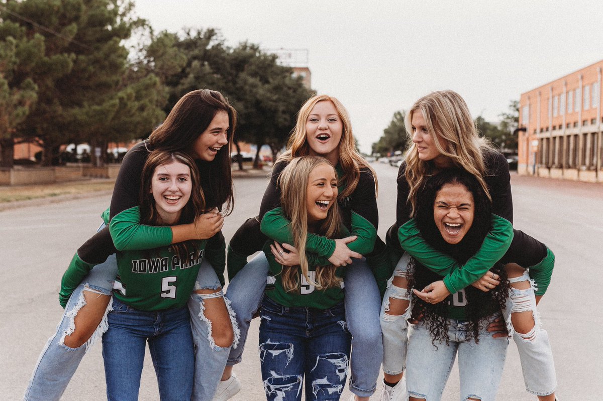 Game Day!! 
📍 City View 
⏰ V 4:30, JVs to follow