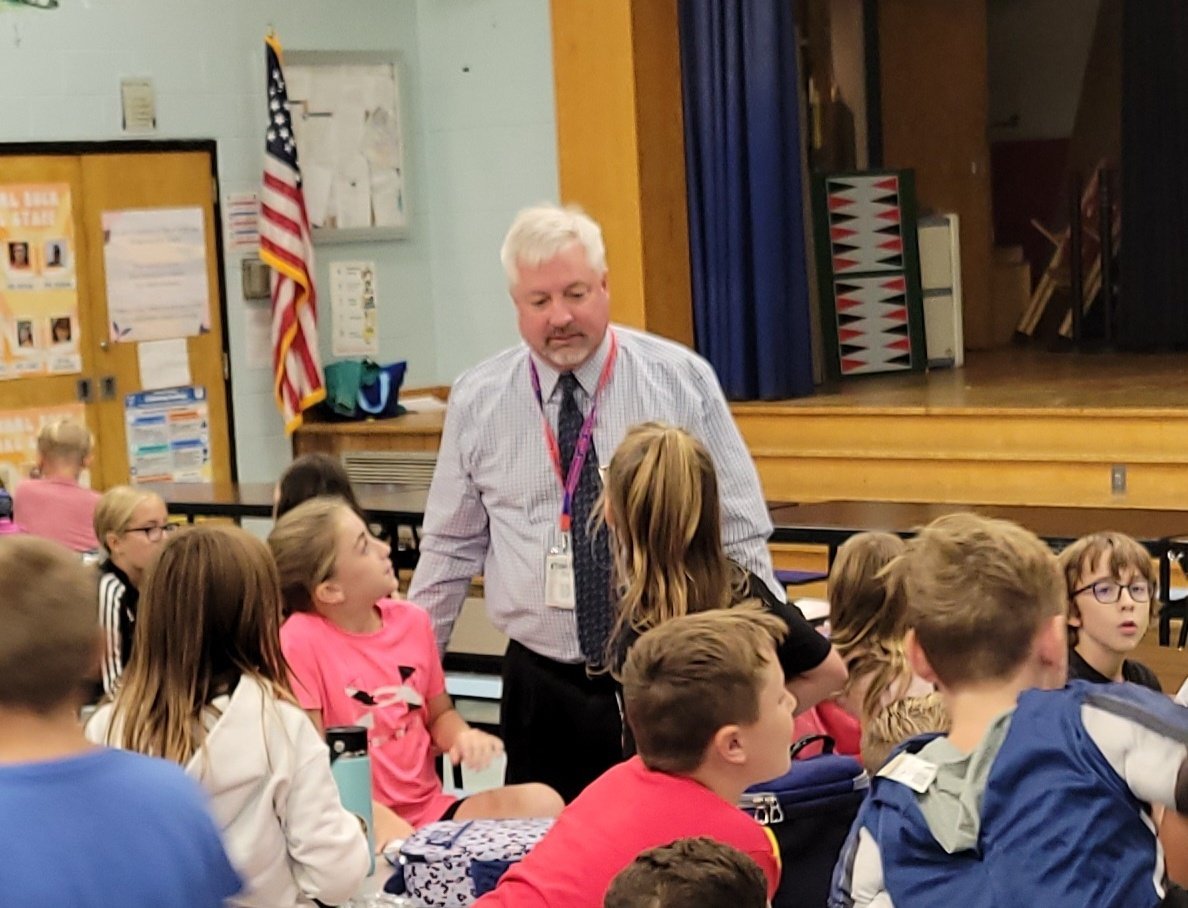 Doc McGee visited 4th grade lunch at Pearl S. Buck earlier this week.