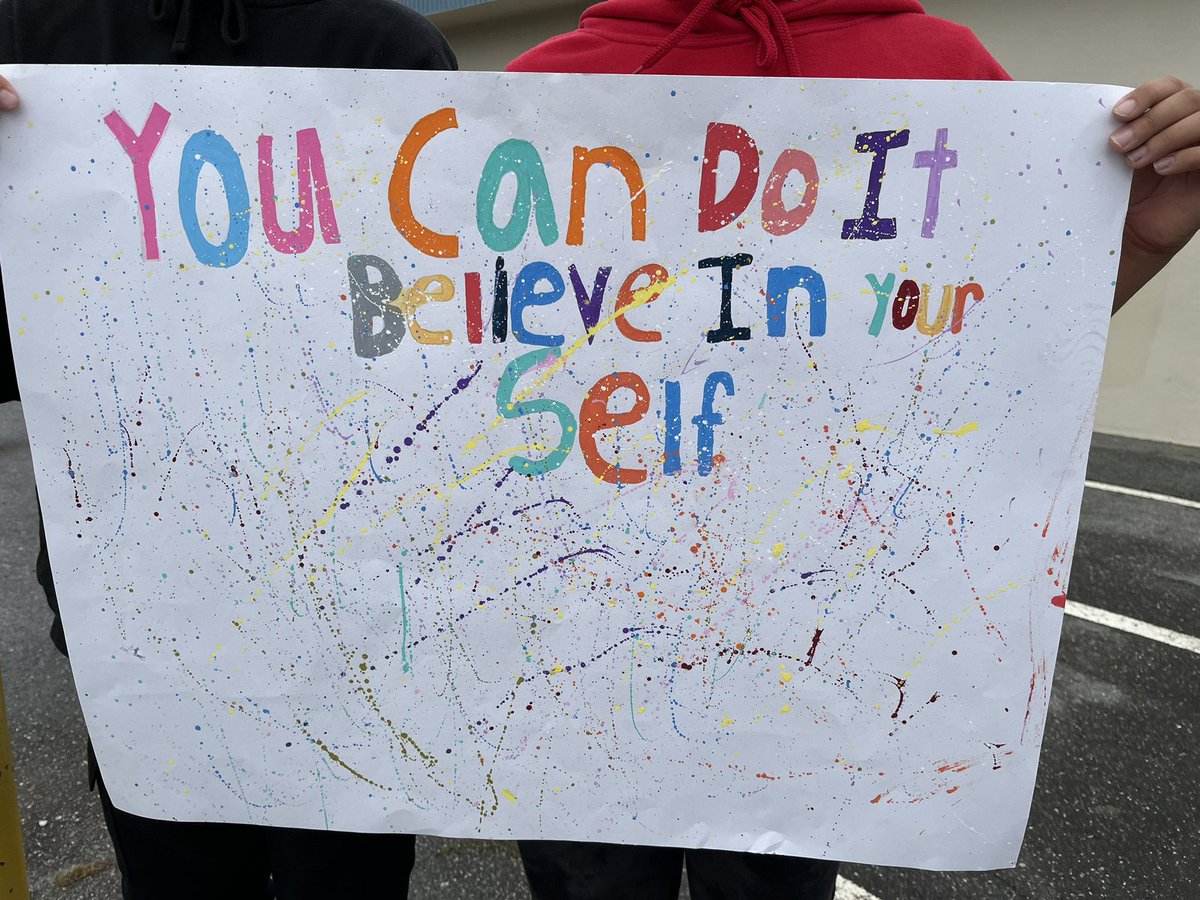 Terry Fox run at Hawthorne today. Thanks to the grade 6/7 students for their leadership.