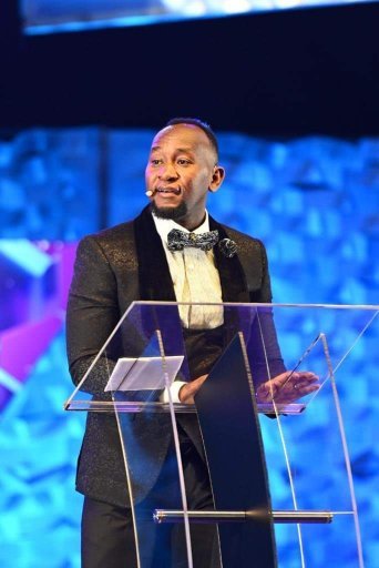 What would you have done then? Mark 14:3 And being in Bethany in the house of Simon the leper, as he sat at meat, there came a woman having an alabaster box of ointment of spikenard very precious; and she brake the box, and poured [it] on his head. #ProphetElvisMbonye