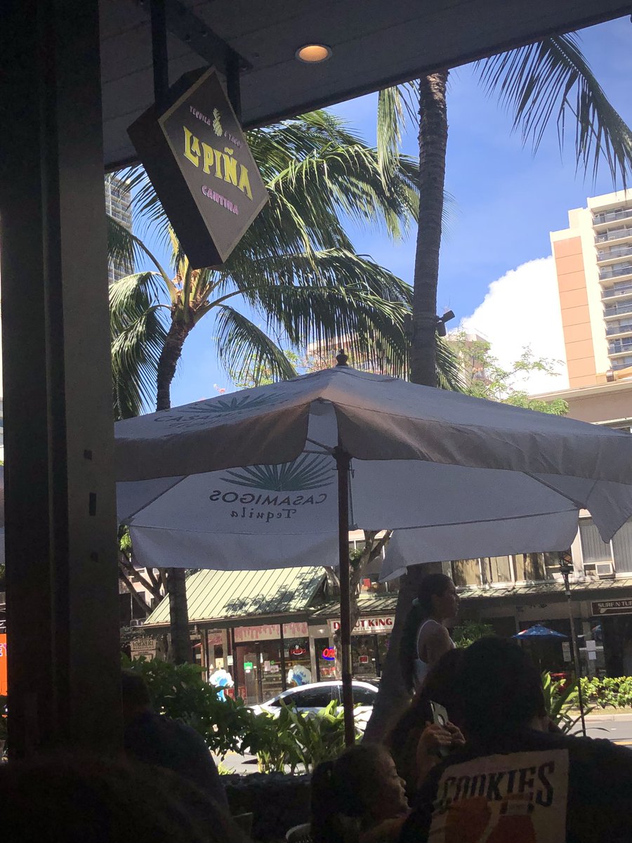 sailormoon1979's tweet photo. I’m in Honolulu!!! We ate at #lapinacatalina #mexfood https://t.co/HNxbXlqetj