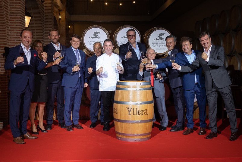🍽🧶La Gastrobodega by Martín Berasategui en nuestras instalaciones de El Hilo de Ariadna está oficialmente inaugurada. Ya solo nos queda invitaros a degustar la cocina gourmet con ingredientes de cercanía. ¡Ven y descubre el gusto de perderse!