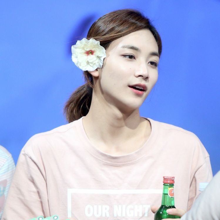 remembering #정한’s ponytail today…