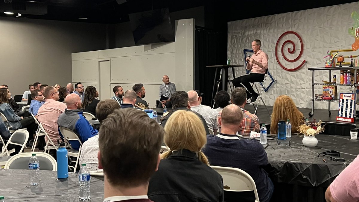 MultiSiteGuy's tweet photo. @leadnet Learning Communities are back! 5 cohorts launched this week focusing on XP’s, Worship Leaders &amp; #CampusPastors @NorthPoint with @timastevens @NancyLBeach @MultiSiteGuy Thank you @carrielive &amp; @BillCouchenour @AndyStanley @DanReiland @warrenbird https://t.co/ogrmT1Fo89