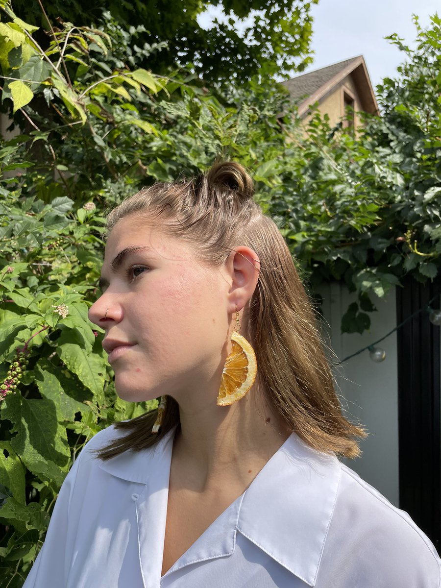ShopFruitSalad's tweet photo. Shoutout to @StephGonser for being my gorgeous model for this months' earrings😍😍😍 https://t.co/TjFYCZcXd5