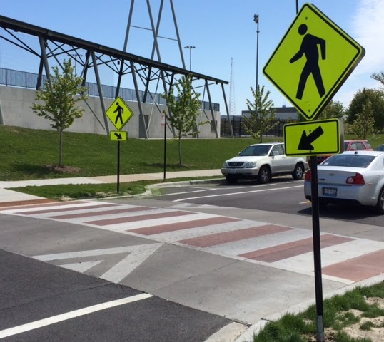 ActiveSGV's tweet photo. .@PasadenaGov is adding safety enhancements on Wilson Ave as part of the #GreenwaysProject.

We urge leaders to make Wilson safe for all, especially the students, staff, and faculty who walk or bike in the area.

✍️ Learn more and sign the petition: https://t.co/CF08RRCg1W https://t.co/zYHJBHSOs8