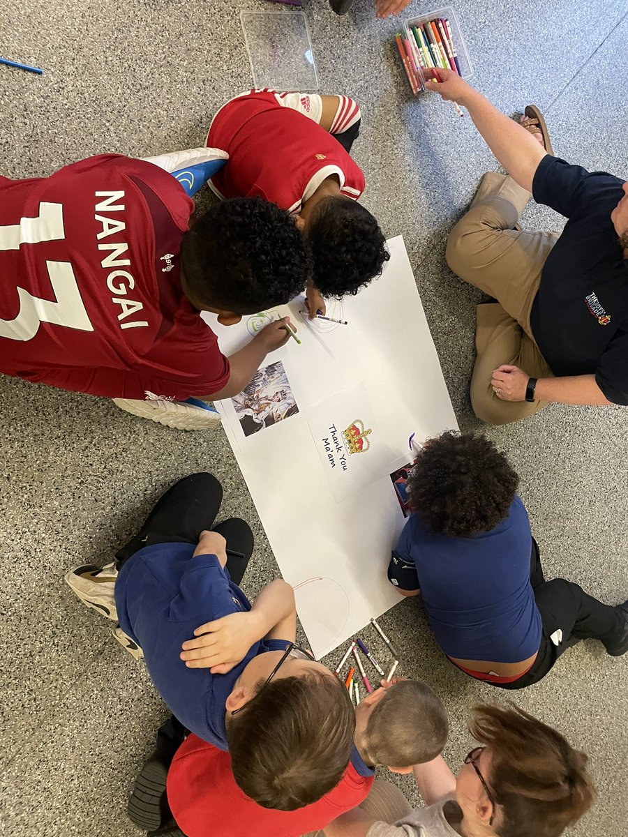 On Wednesday our #anchors and #juniors remembered HM Elizabeth II by writing their thanks and drawing what reminded them of her majesty. #QueenElizabeth #REMEMBER <a href="/bbgazette/">The Gazette</a> @McrBattalionBB #GodSaveTheKing