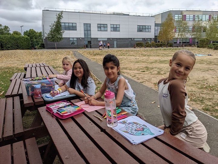 Testlands tweet media