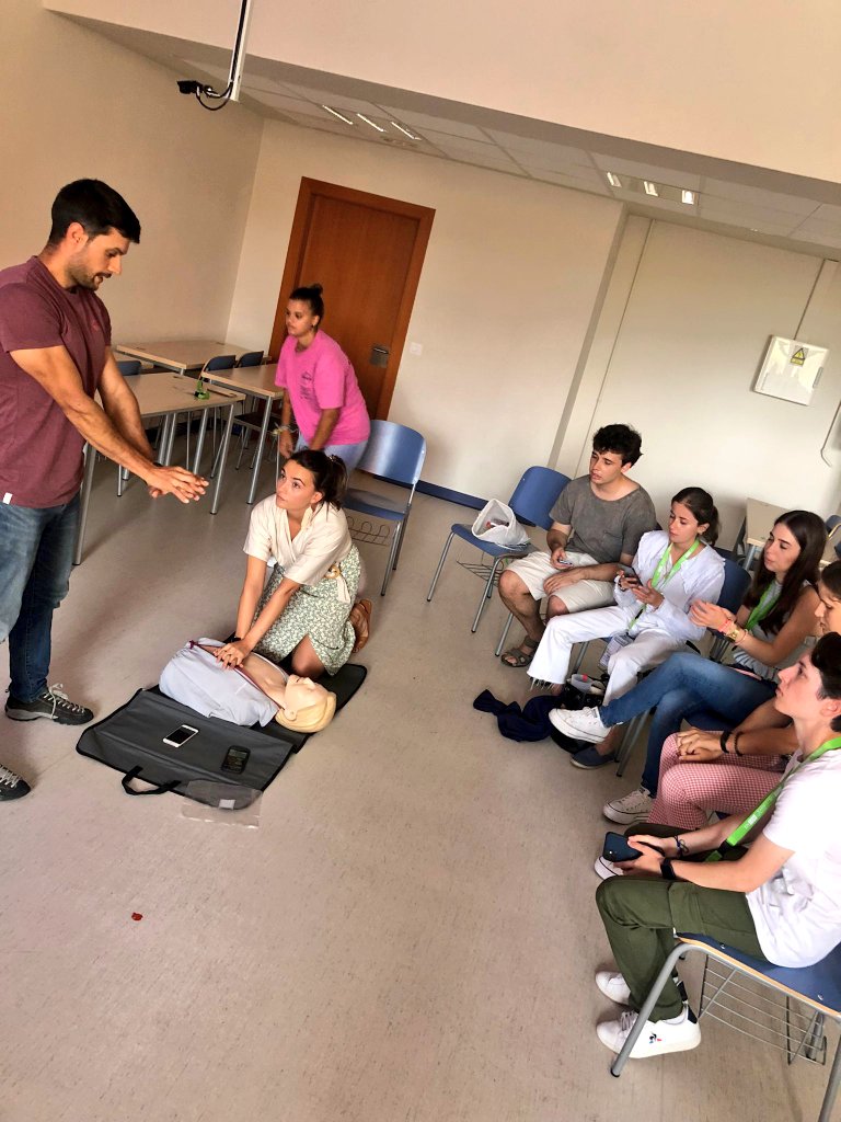 SEMG 🩺 #OrgullososDeEstarALaCabecera👩‍⚕️👨‍⚕️ tweet media
