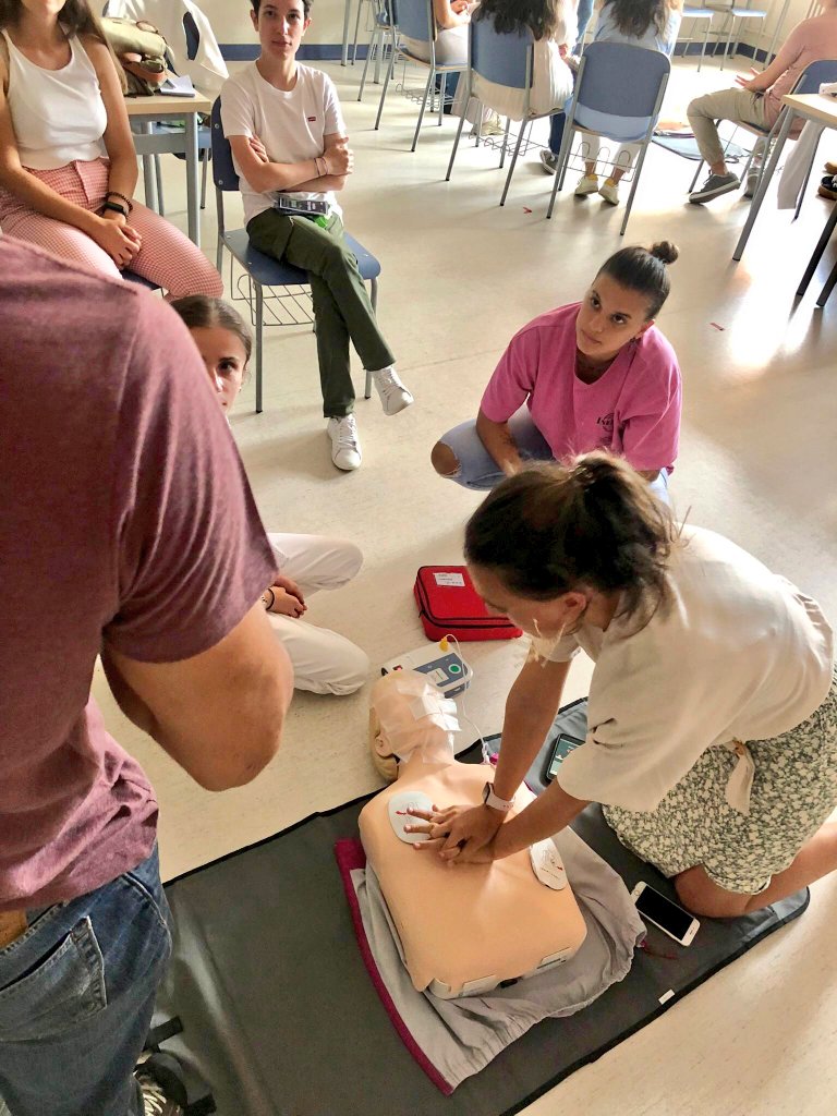 SEMG 🩺 #OrgullososDeEstarALaCabecera👩‍⚕️👨‍⚕️ tweet media