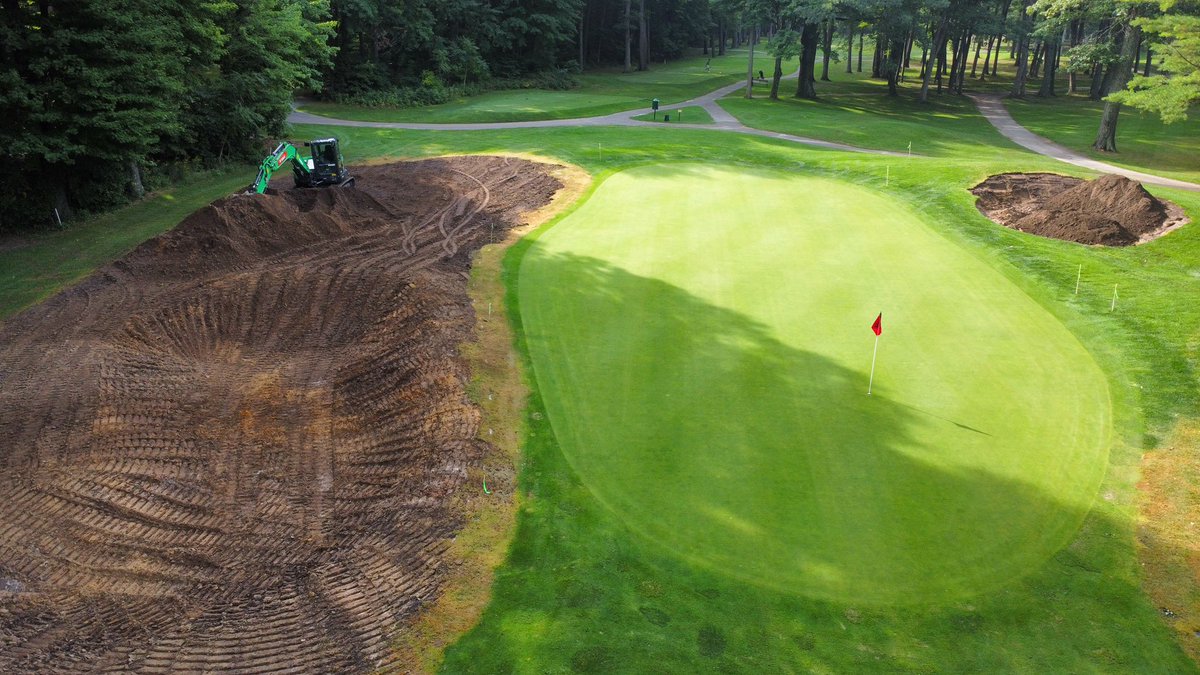 SeanMcGorisk's tweet photo. Bunker renovation is under way. https://t.co/tBCnwI74O1