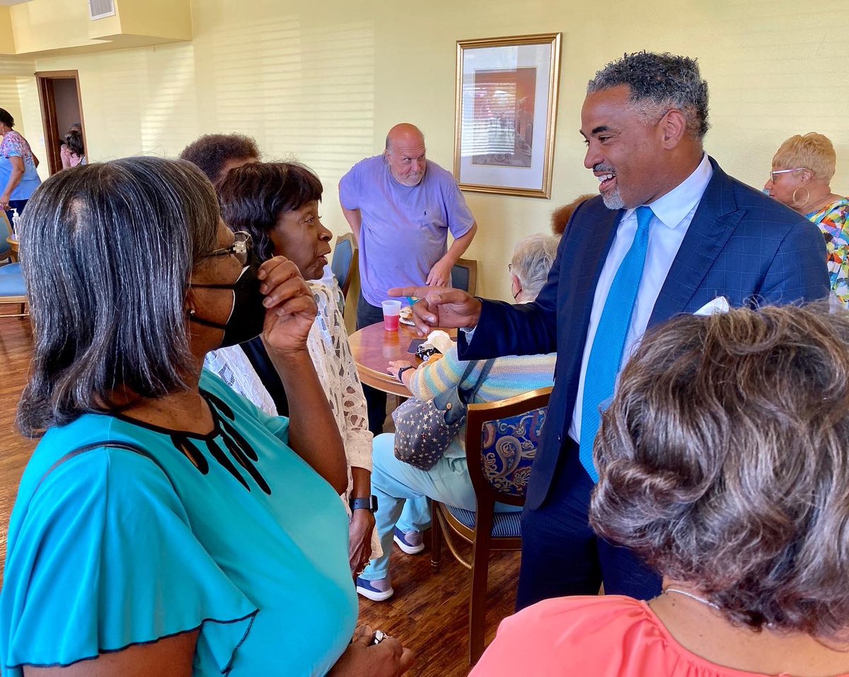 CrowleyISD's tweet photo. Members of Church Women United of Tarrant County are honoring Superintendent @Dr_McFarland and the work of Crowley ISD as part of their annual human rights celebration. Our community is stronger because of partners like these. #ActLikeAFamily #WorkLikeATeam #CrowleyPrideUnified https://t.co/TzdAGMYUCs