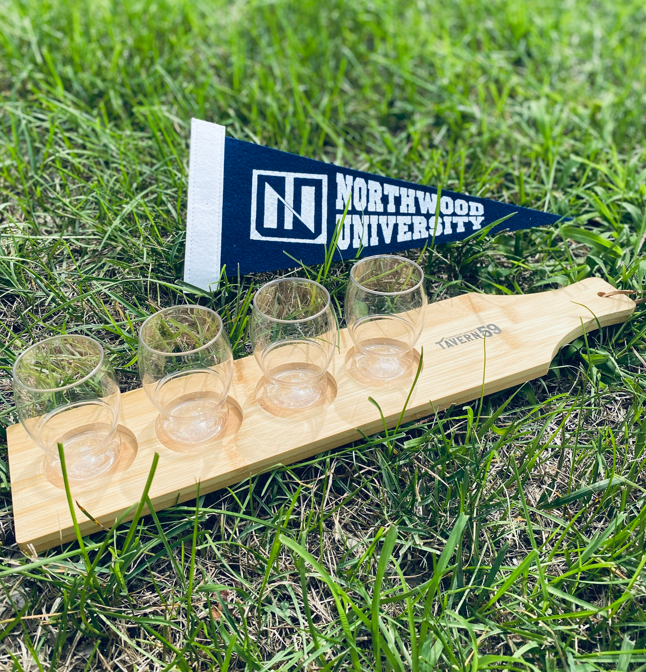 NorthwoodAlumni's tweet photo. Happy Homecoming and Alumni Recognition Weekend!
During the Axe Bowl tomorrow, these Tavern 59 flights will be available for $10 each.
Why decide on one drink when you can have 4? Choose your 4 favorite options of beer, cider or seltzer!
#RollTimbys
#AxeBowl
#Tavern59 https://t.co/wtgI93uW0e