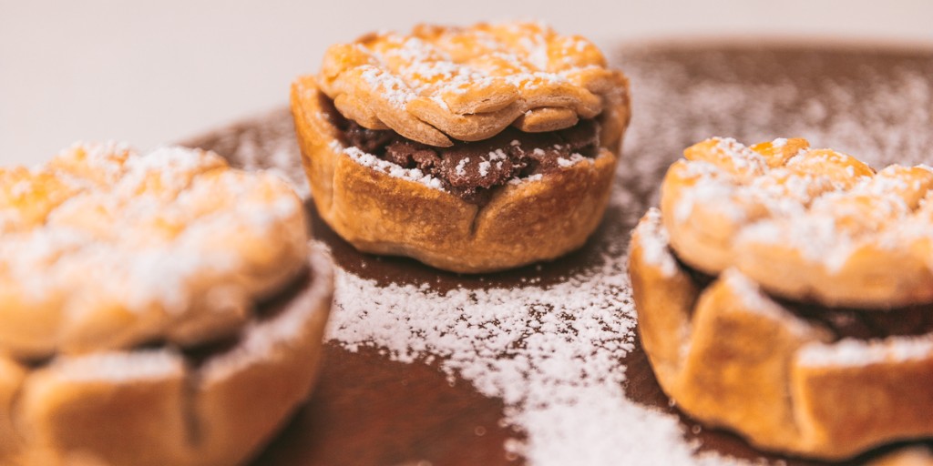 Introducing the finest fall snack: Mini Chocolate Peanut Butter Pies 🥜 🍫 🥧

Follow the recipe to create your own: bit.ly/3Pyq2al