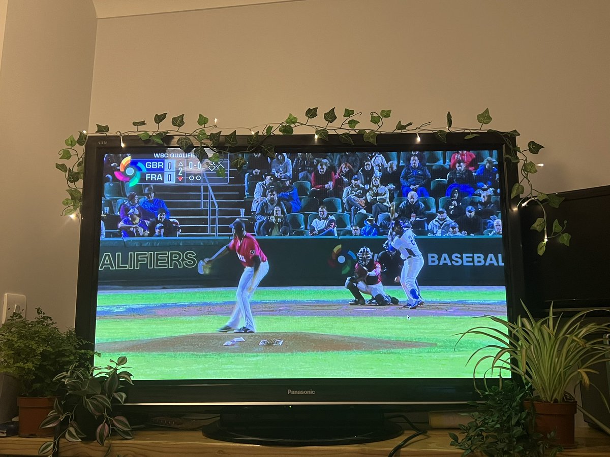 Friday evening plans sorted…. Supporting <a href="/GB_Baseball/">Great Britain Baseball</a> Mens team #LetsGoGB