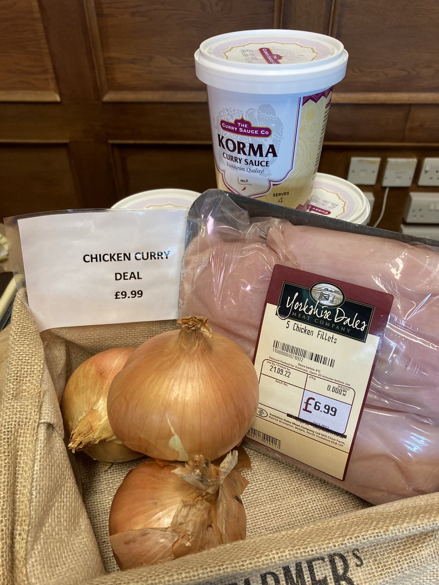 Take the hassle out of your Saturday night and pop into our farm shop for a treat….£9.99 for our curry pack. This includes your curry sauce, onion and large pack of fresh chicken breasts. Enjoy. Open 9-12 tomorrow
.
.
.
.
#korma #millclosefarmshop #currynight #yorkshiredalesmeat